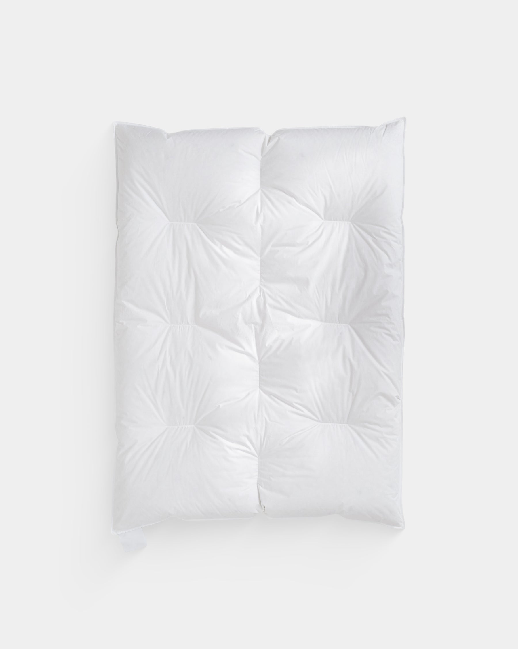 Down pillow Signature